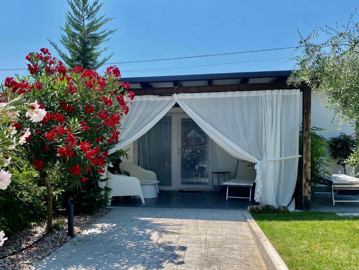 Bed and Breakfast Mincio Relais Кастельнуово-дель-Гарда Экстерьер фото